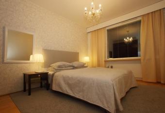 Michelle Center Apartment has Balcony rooms