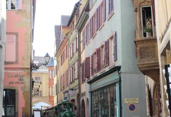  allows 18 year olds to book a room