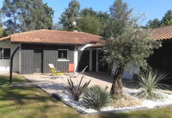 La Pradera has Balcony rooms