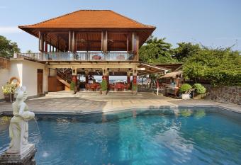 Respati Beach Hotel has Balcony rooms