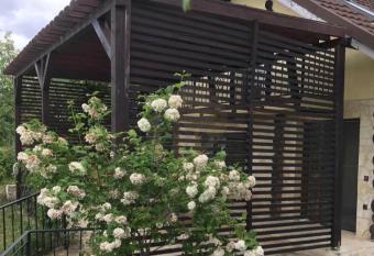 Cabana Breaza - SkyView Cottage has Balcony rooms