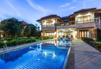 Angsana Villas Resort Phuket - SHA Extra Plus has Balcony rooms