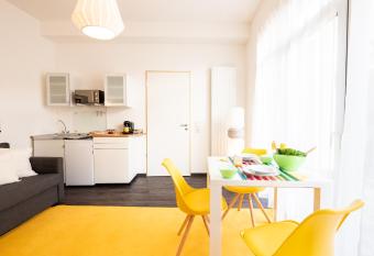 Relax Aachener Boardinghouse Phase 2 has Balcony rooms