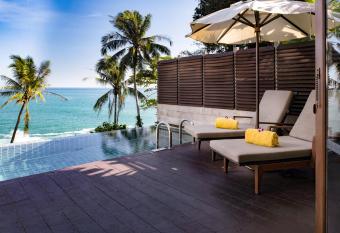 Centara Villas Phuket - SHA Plus has Balcony rooms