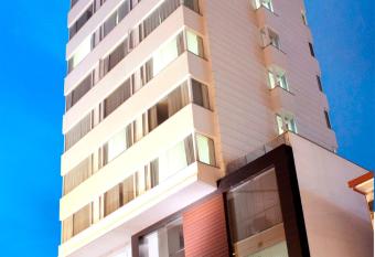 Hotel Estelar El Cable allows 18 year olds to book a room