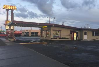 Oregon Trail Motel allows 18 year olds to book a room