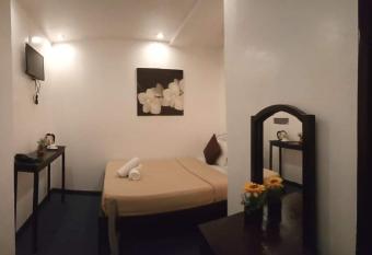 Amax Inn Cebu allows 18 year olds to book a room