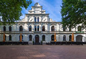 Hotel Frechener Hof allows 18 year olds to book a room