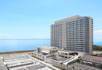 Tokyo Bay Tokyu Hotel has Balcony rooms