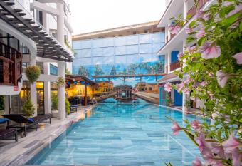 Thanh Binh Central Hotel has Balcony rooms
