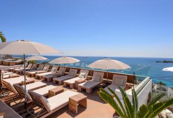 Hotel Cenit & Apts. Sol y Viento has Balcony rooms