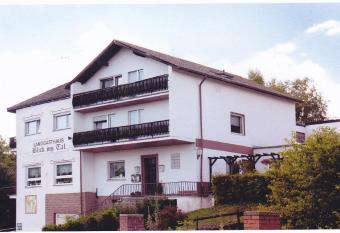 Landgasthaus Blick ins Tal has Balcony rooms