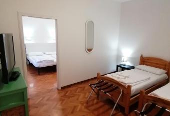 B&B RINGAT has Balcony rooms