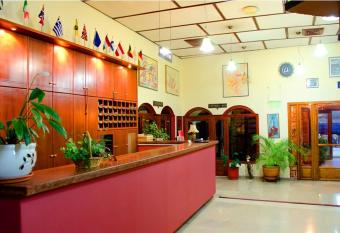 Hotel Oscar allows 18 year olds to book a room