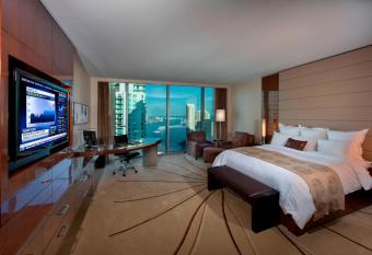 JW Marriott Marquis Miami allows 18 year olds to book a room