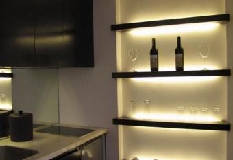 The Wangsa Benoa has rooms with a private hot tub