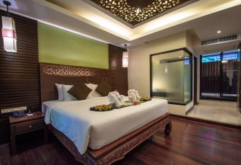 Peach Hill Resort - SHA Extra Plus has Balcony rooms