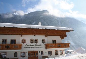 Landhaus Severin has Balcony rooms