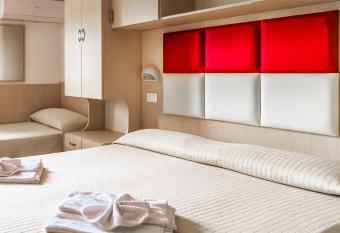 Hotel Stresa has Balcony rooms