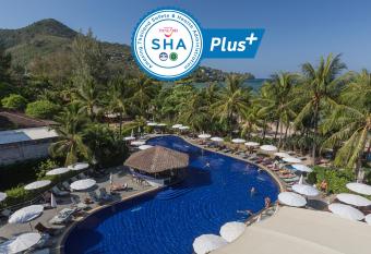 Sunprime Kamala Beach allows 18 year olds to book a room