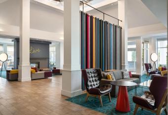 Aloft Mountain View allows 18 year olds to book a room
