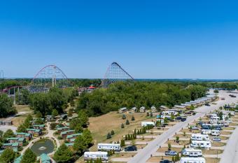 Worlds of Fun Village has Balcony rooms