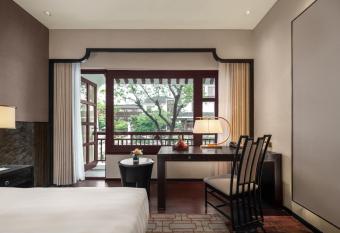 Pan Pacific Suzhou has Balcony rooms