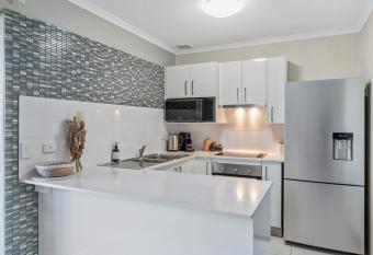 Nautilus Noosa Holiday Resort allows 18 year olds to book a room