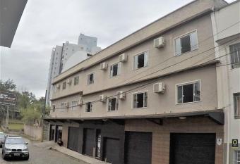 Residenz100 allows 18 year olds to book a room