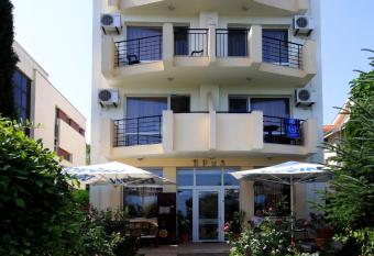 Hotel Briz has Balcony rooms