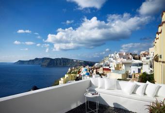 1864 The Sea Captain s House allows 18 year olds to book a room