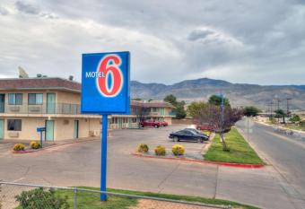Motel 6 Alamogordo allows 18 year olds to book a room