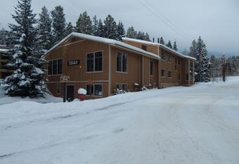 Beaver Village by Stay WinterPark has Balcony rooms