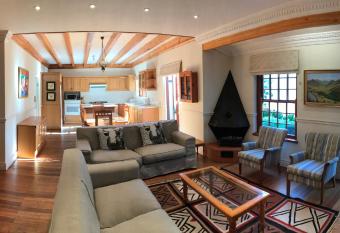 Chinta with inverter for outages has rooms with a private hot tub