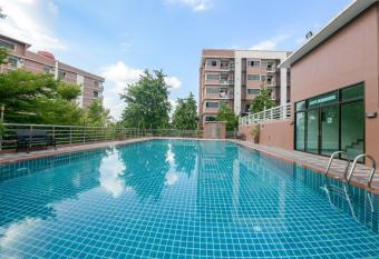 The Route Sriracha Hotel And Residence has Balcony rooms