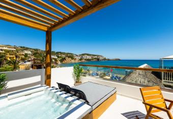 Nostos Beach Boutique Hotel has Balcony rooms
