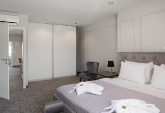 Zlatni Rat Beach Resort has Balcony rooms