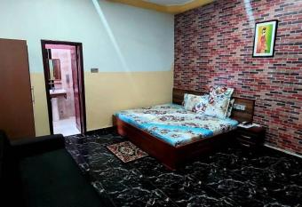 Kikis Court Resort has Balcony rooms