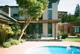 9 Windsor House allows 18 year olds to book a room