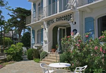 H  tel La Concorde has Balcony rooms
