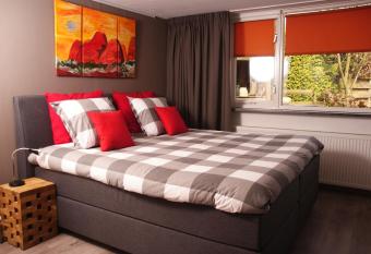 Bed and Breakfast de Verwennerij has Balcony rooms