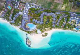 LUX* Belle Mare Resort & Villas has Balcony rooms