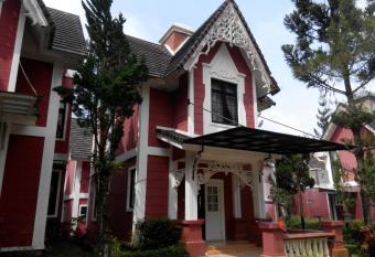 Zevannya Villa Stockholm Kota Bunga has Balcony rooms