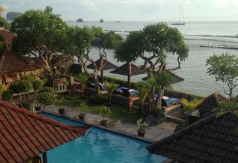 Dewa Bharata Bungalows Candidasa has Balcony rooms