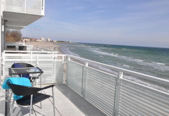 Haus zur Mole - Apt.12 has Balcony rooms