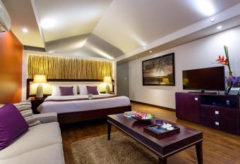 Barcelo Coconut Island, Phuket allows 18 year olds to book a room