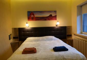 Veeriku Villa has Balcony rooms