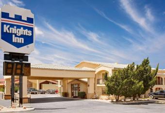 Silver Queen Inn has Smoking rooms