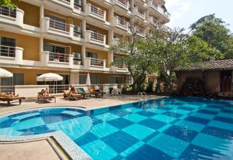 Bella Villa Prima has Smoking/Balcony rooms