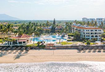Samba Vallarta All Inclusive has Balcony rooms